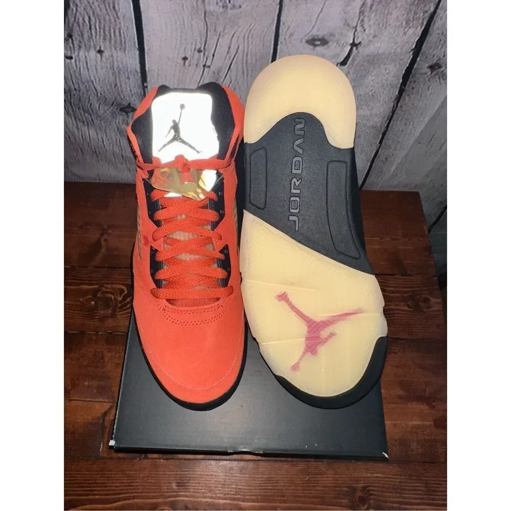 Air Jordan 5 Retro Martian Sunrise/Fire Red/ Muslin/Black Size W 9.5 / M 8 DD933